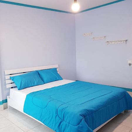Meet & Meal Hostel กรุงเทพมหานคร ภายนอก รูปภาพ